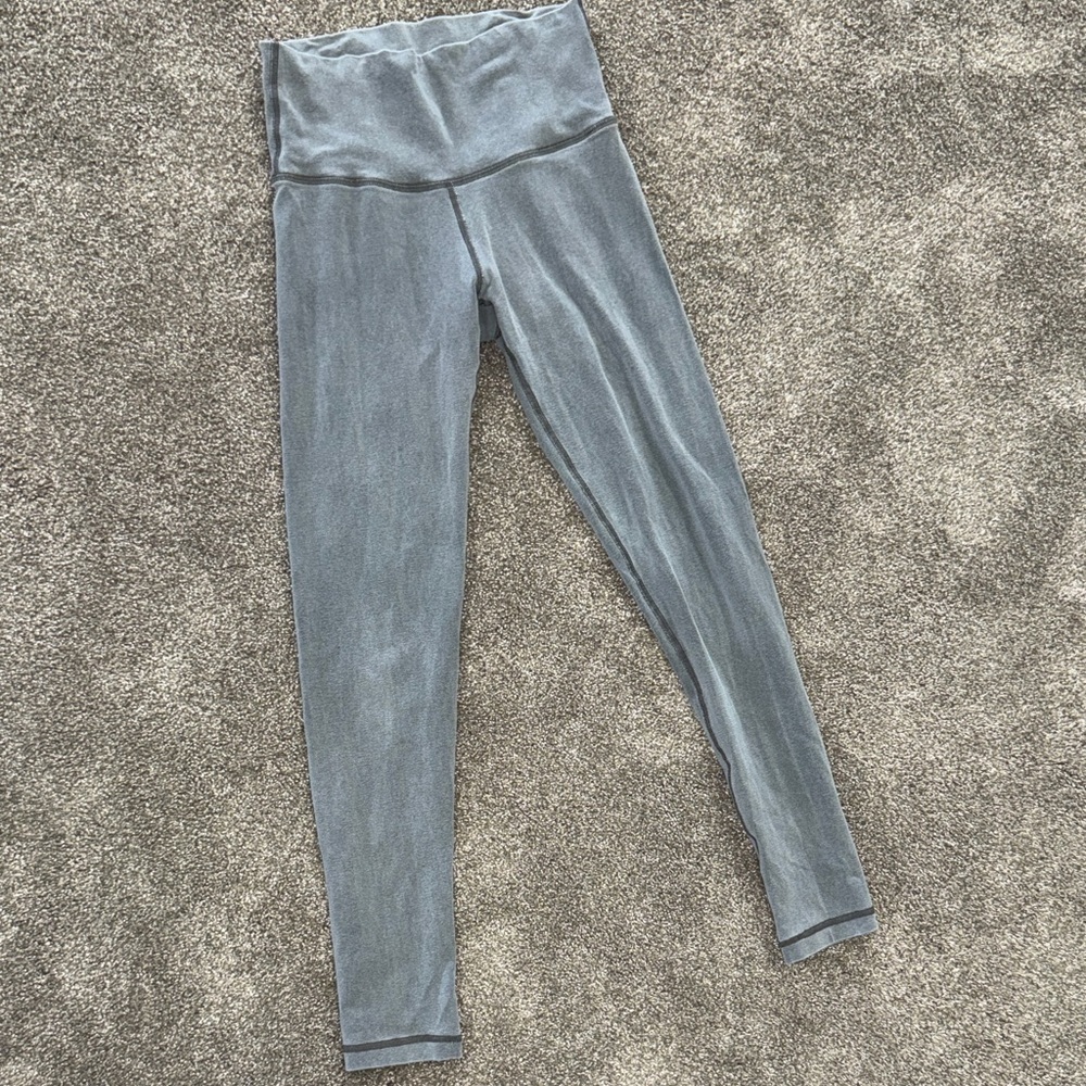 Aritzia Leggings